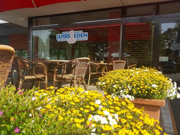 Bild 1: Café Bäderstraße
